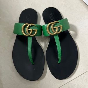 Gucci marmont sandal size 36